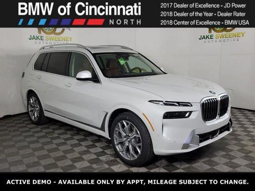 Mineral White Metallic 2026 BMW X7 xDrive40i
