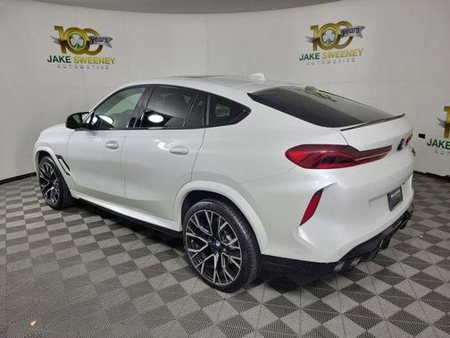 Mineral White Metallic 2022 BMW X6 M Base