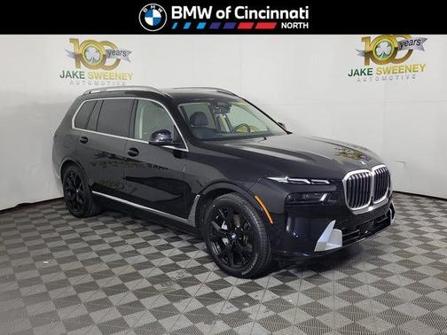 Black Sapphire Metallic 2024 BMW X7 xDrive40i