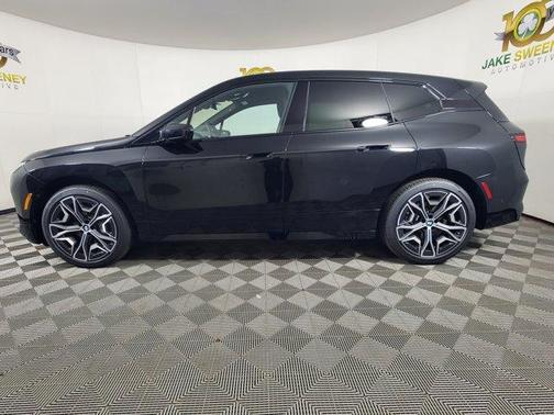 2026 BMW iX xDrive60