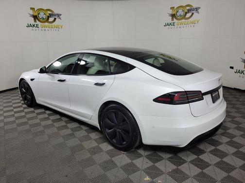 Pearl White Multi 2022 Tesla Model S Base