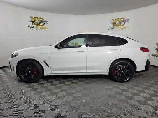 2024 BMW X4 M40i