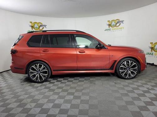 2026 BMW X7 M60i