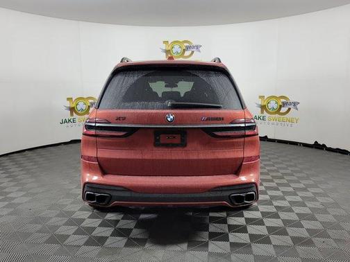 2026 BMW X7 M60i