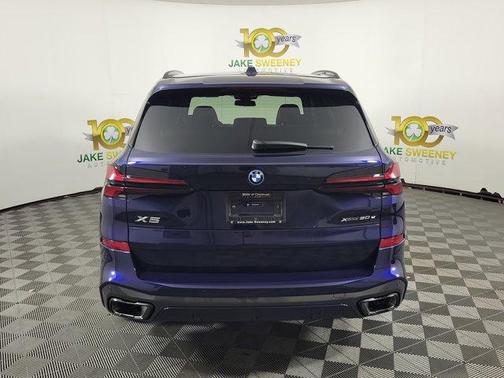 Tanzanite Blue II Metallic 2026 BMW X5 PHEV xDrive50e