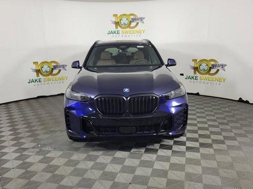Tanzanite Blue II Metallic 2026 BMW X5 PHEV xDrive50e