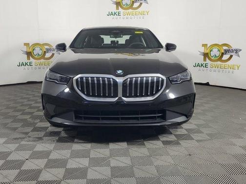 2024 BMW 530 i xDrive