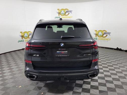 Black Sapphire Metallic 2026 BMW X5 xDrive40i