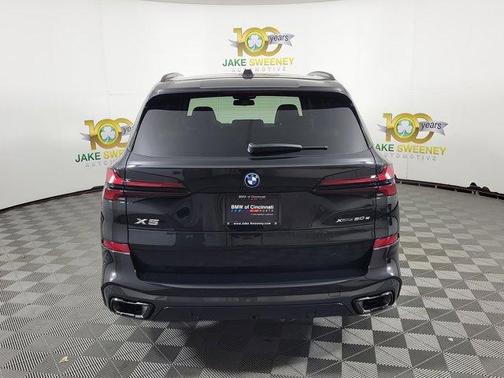 Black Sapphire Metallic 2026 BMW X5 PHEV xDrive50e