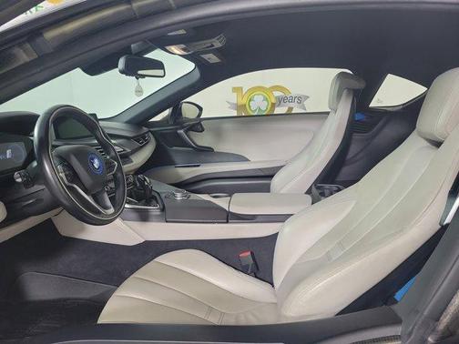 2015 BMW i8 Base