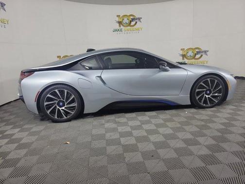 2015 BMW i8 Base