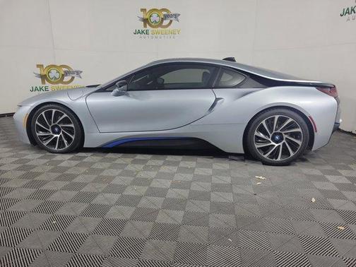 2015 BMW i8 Base