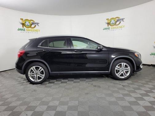 2018 Mercedes-Benz GLA 250 Base 4MATIC