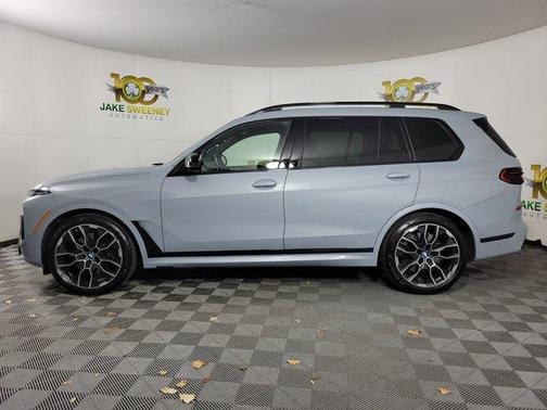 2026 BMW X7 M60i