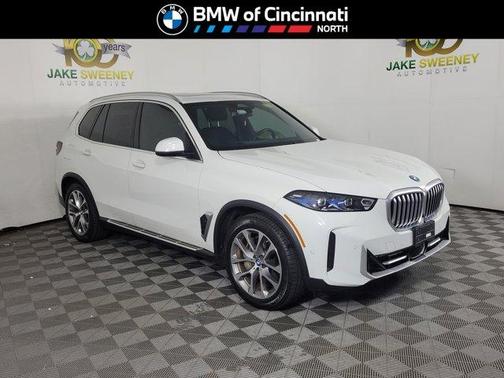 Alpine White 2024 BMW X5 PHEV xDrive50e