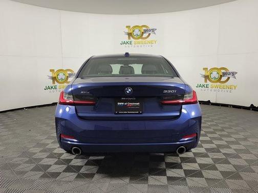 2023 BMW 330 i xDrive