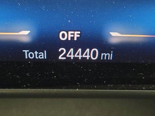 2023 BMW 330 i xDrive