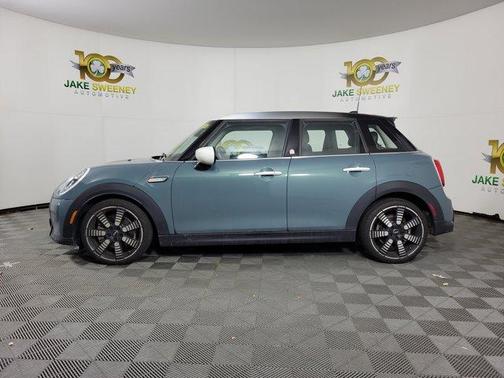 2023 MINI Hardtop Cooper S Classic
