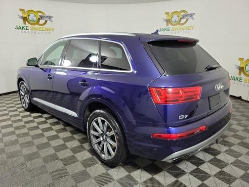 2019 Audi Q7 55 Premium Plus