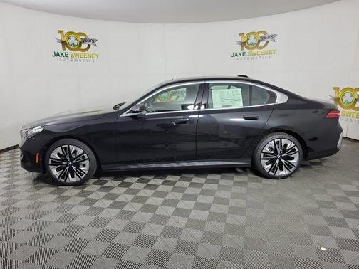 Black Sapphire Metallic 2027 BMW 530 i xDrive