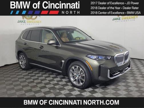 Manhattan Green Metallic 2026 BMW X5 PHEV xDrive50e