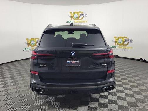 Black Sapphire Metallic 2026 BMW X5 PHEV xDrive50e