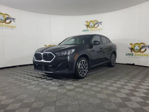 2025 BMW X2 xDrive28i