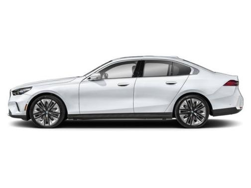 Alpine White 2027 BMW 540 i xDrive
