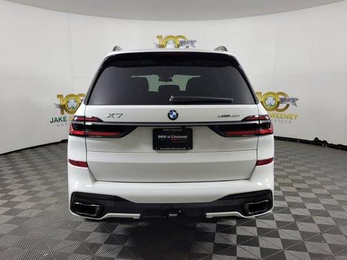 2026 BMW X7 xDrive40i