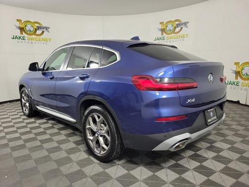 2023 BMW X4 xDrive30i