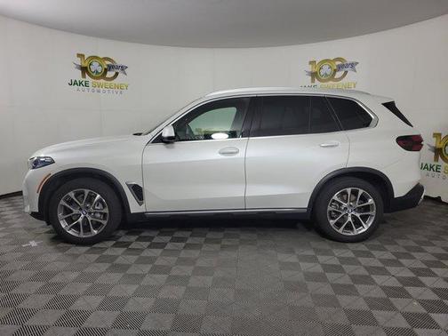2025 BMW X5 xDrive40i