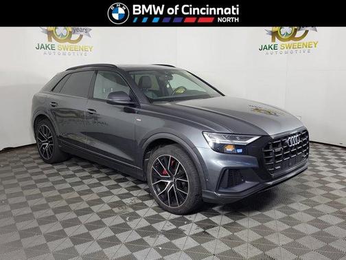 Daytona Gray Pearl Effect 2020 Audi Q8 55 Premium Plus