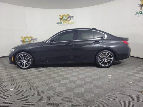 2020 BMW 330 i xDrive