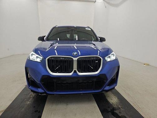 Portimao Blue Metallic 2025 BMW X1 M35i