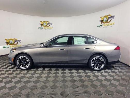 2026 BMW 530 i xDrive