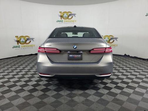 2026 BMW 530 i xDrive