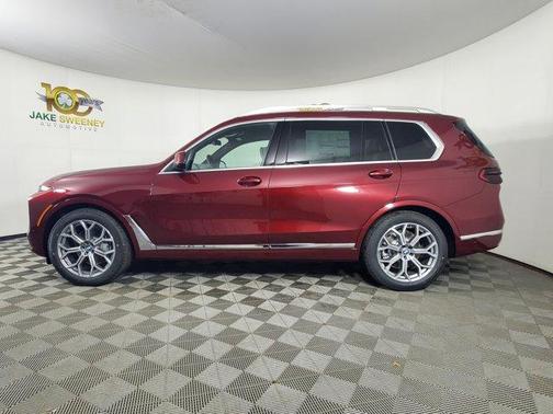 2025 BMW X7 xDrive40i
