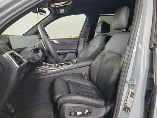 2026 BMW X7 M60i