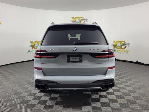 2026 BMW X7 M60i