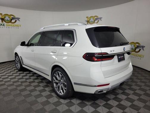 2026 BMW X7 xDrive40i