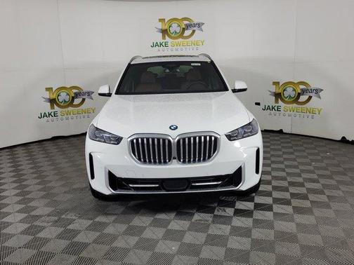 Alpine White 2026 BMW X5 xDrive40i
