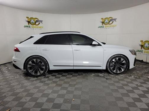 2026 Audi Q8 55 Premium