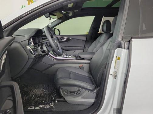 2026 Audi Q8 55 Premium