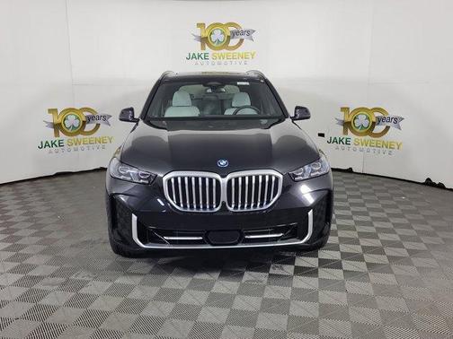 Black Sapphire Metallic 2026 BMW X5 PHEV xDrive50e