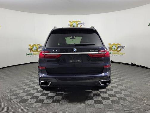 2021 BMW X7 xDrive40i