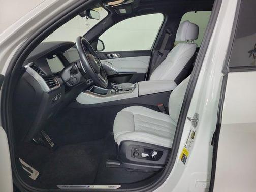 2023 BMW X5 PHEV xDrive45e