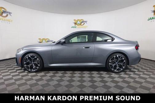 2025 BMW 230 i xDrive