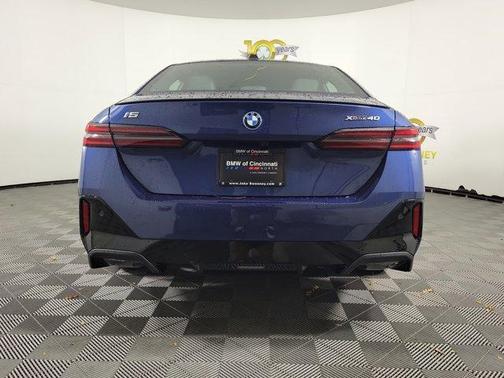 2025 BMW i5 xDrive40