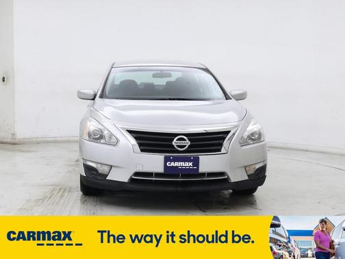 2014 Nissan Altima SV