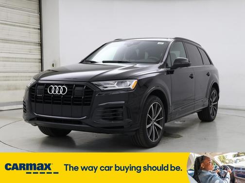 2022 Audi Q7 Premium Plus